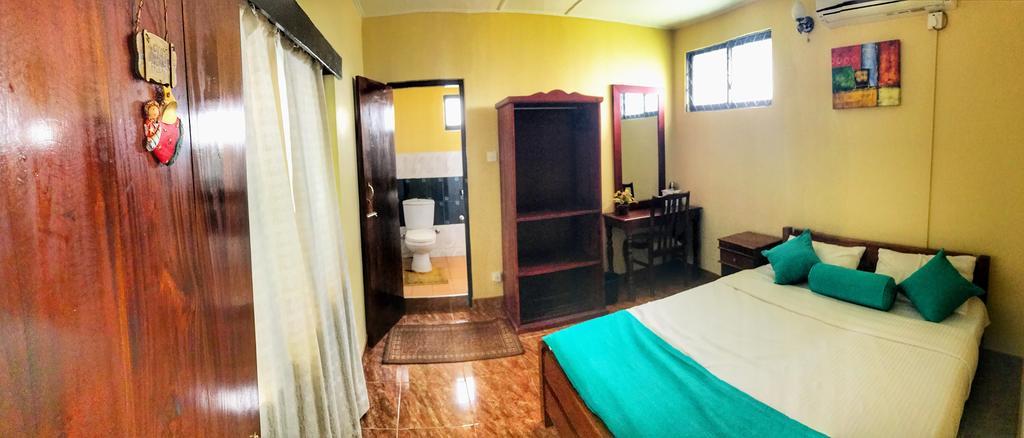 Yes Paradise Kandy Room photo